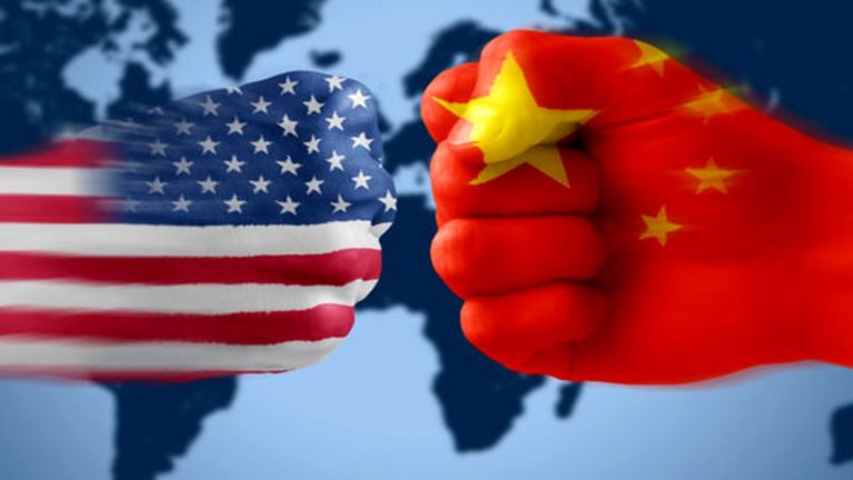 A nova Guerra Fria: Estados Unidos e China em busca da hegemonia internacional   